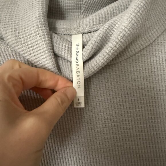 ARITZIA WAFFLE TURTLENECK - Picture 2 of 2